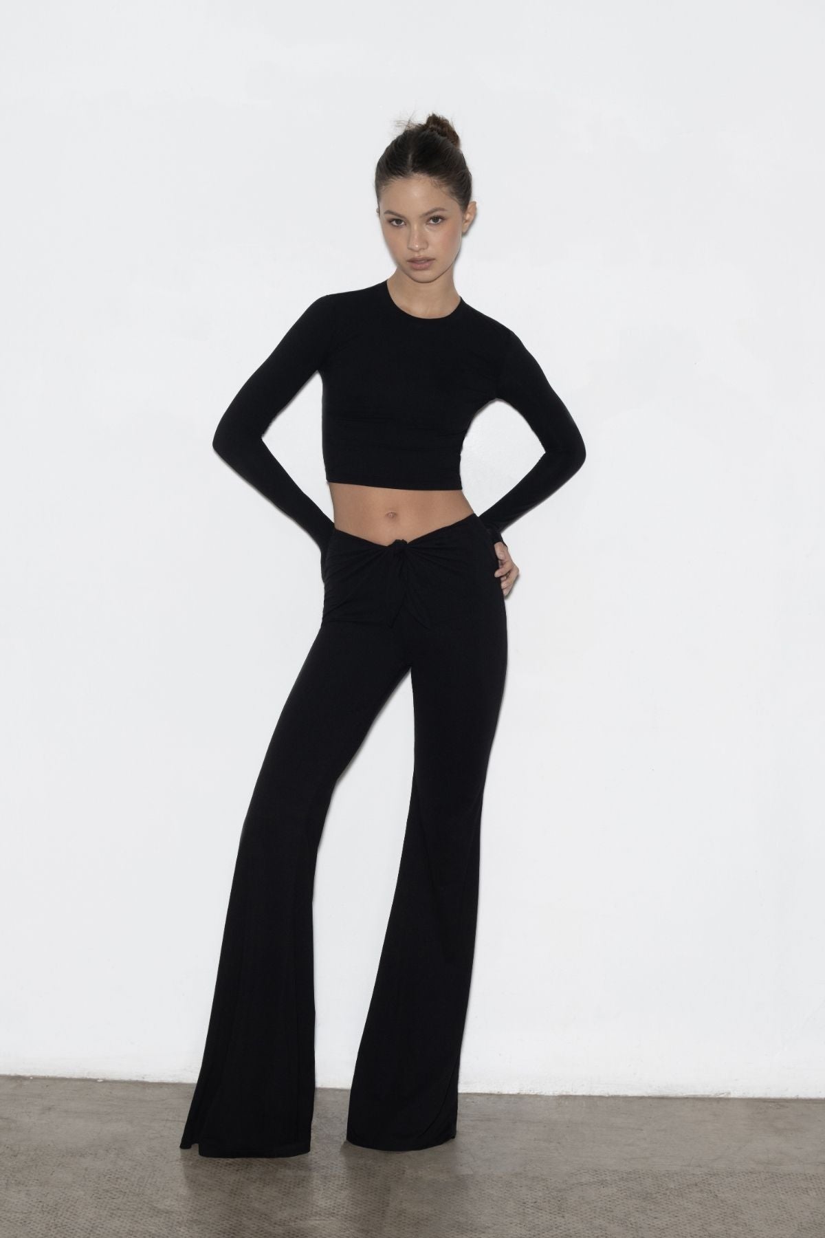 Wide-Leg Pant - Black