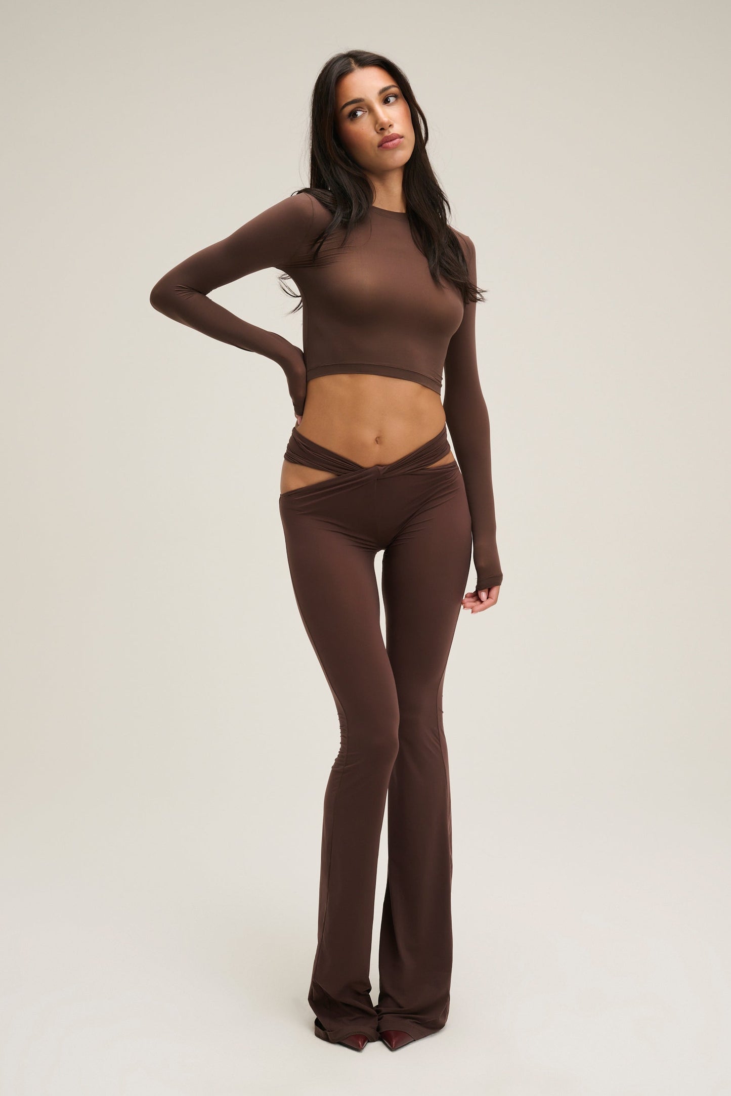 The Prince Cross Pant - Brown