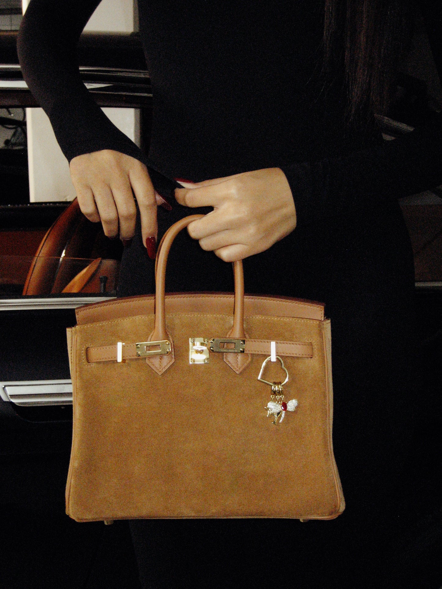 Heart Clasp With Chain - Gold